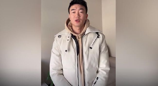 《甜咸之间》发布角色剧照 电影《甜咸之间》正在热映！